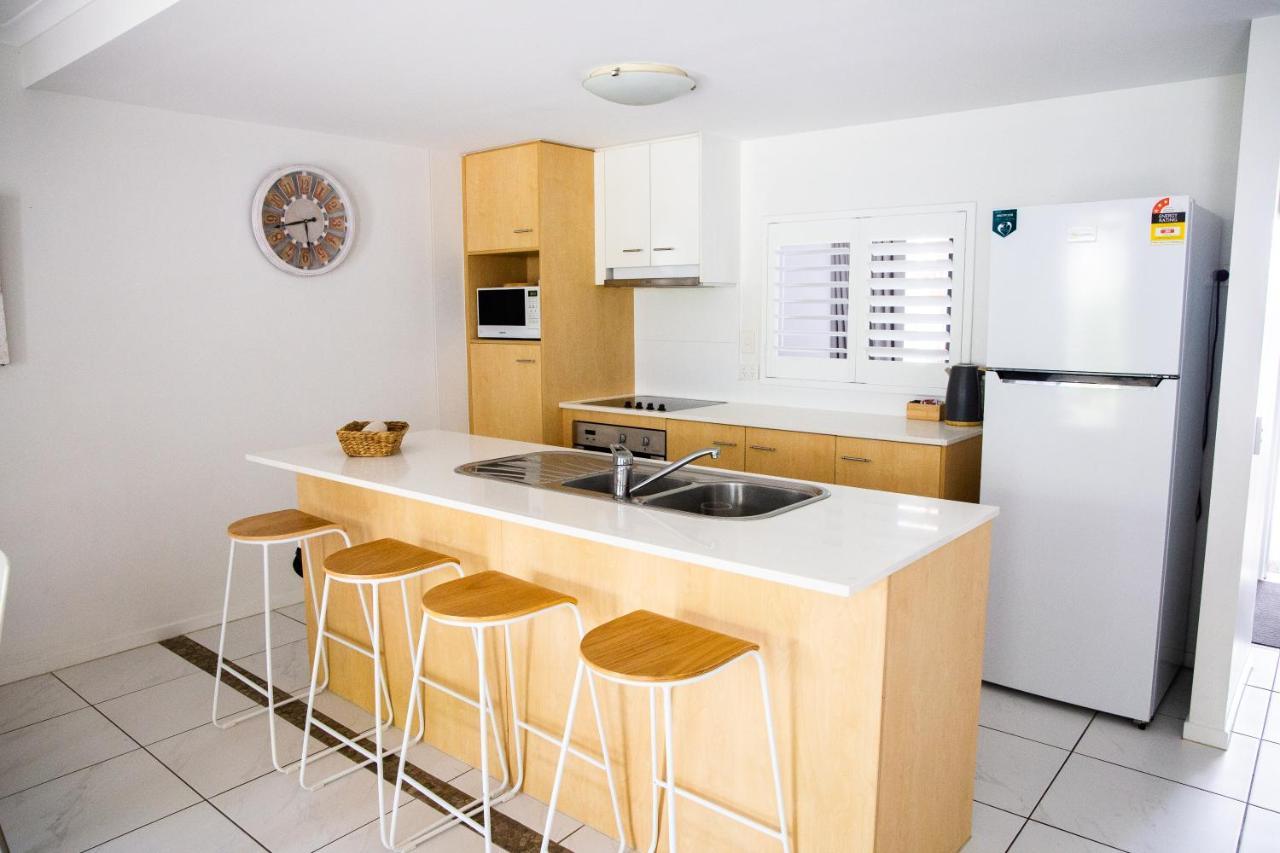 Tropical Getaway In 2 Bedroom Unit In 4 Star Resort Noosaville Exterior photo