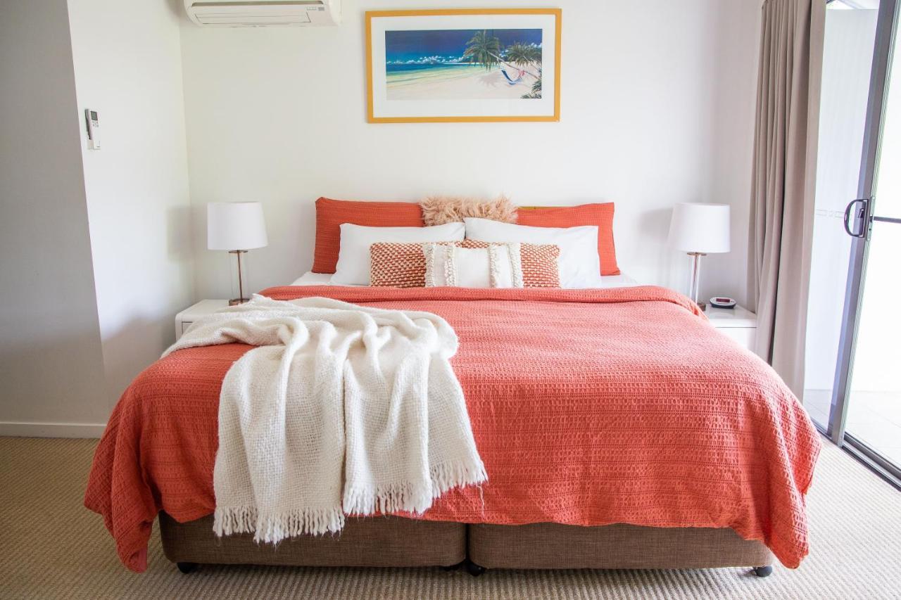 Tropical Getaway In 2 Bedroom Unit In 4 Star Resort Noosaville Exterior photo